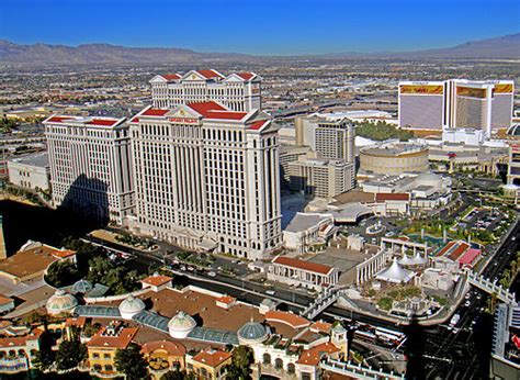 5 Easy Ways To Get To Caesars Palace From Las